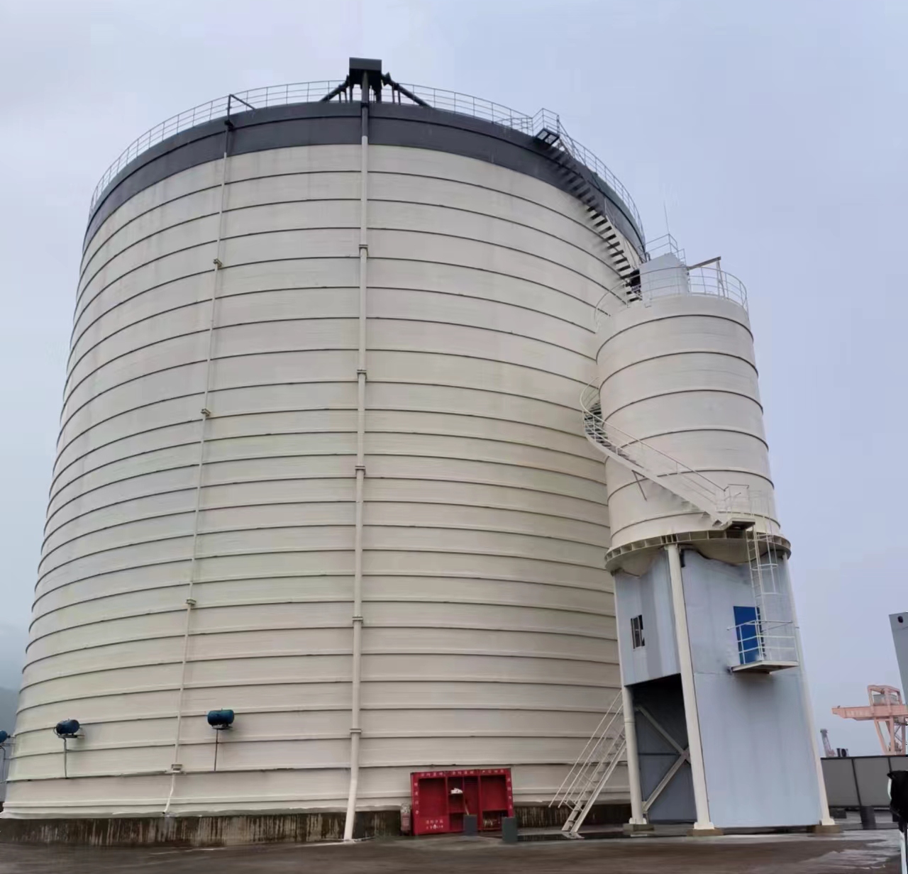 石楼10万吨水泥钢板库